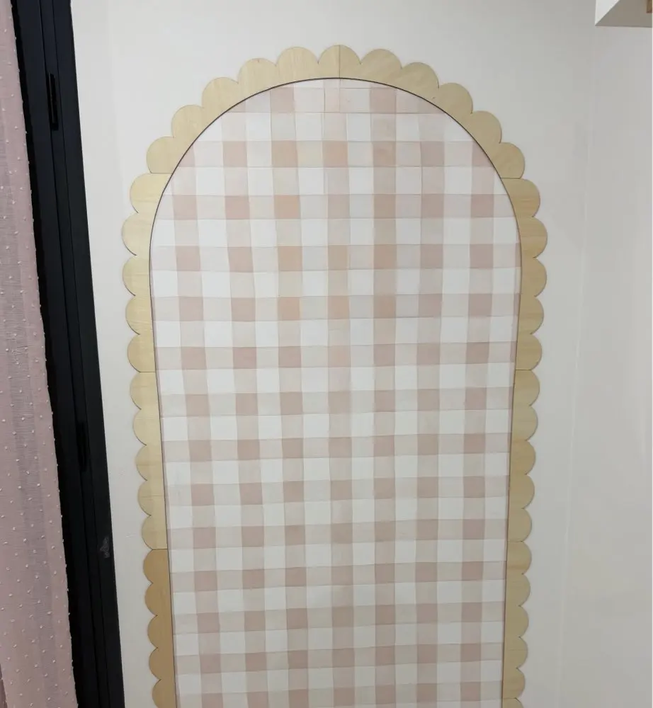 small Scalloped Arch Wooden Wa – Baby Nursery Frames recenzja i cena